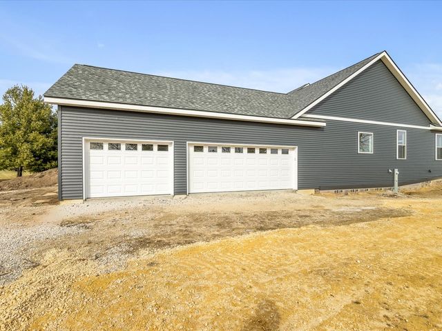 13150 Newbury Lane, Caledonia, IL 61011