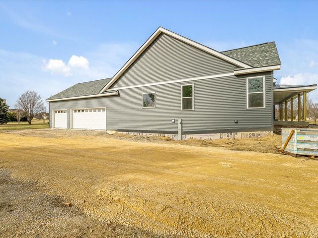 13150 Newbury Lane, Caledonia, IL 61011