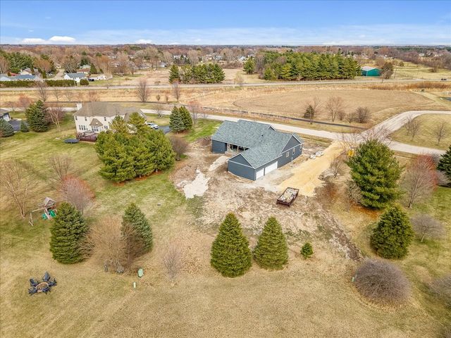 13150 Newbury Lane, Caledonia, IL 61011