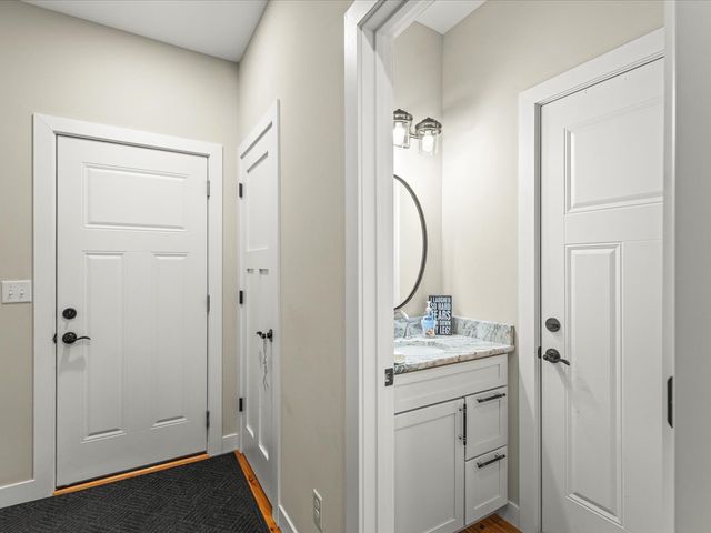 13150 Newbury Lane, Caledonia, IL 61011