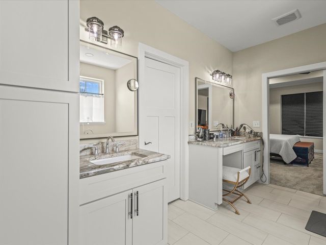 13150 Newbury Lane, Caledonia, IL 61011