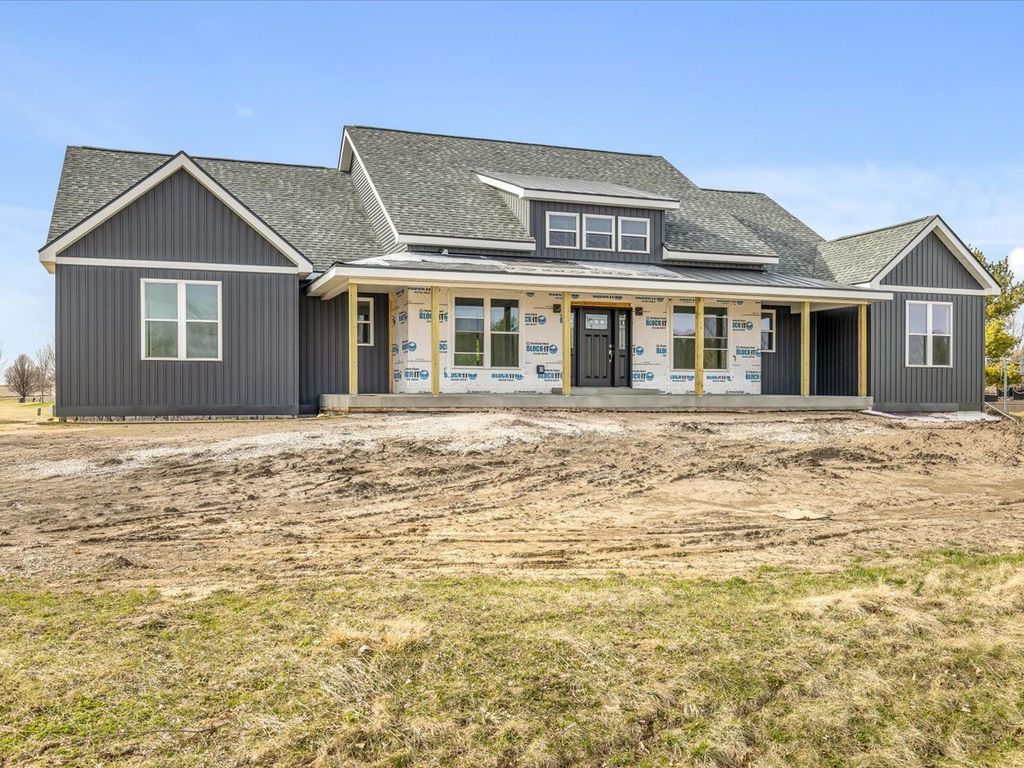 13150 Newbury Lane, Caledonia, IL 61011