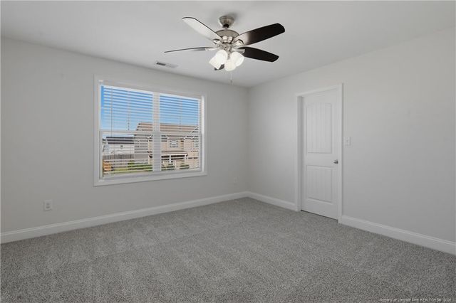 688 Stonebriar Avenue, Raeford, NC 28376