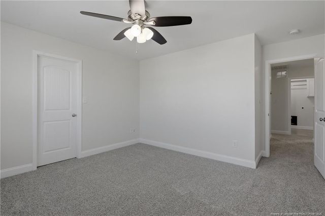 688 Stonebriar Avenue, Raeford, NC 28376