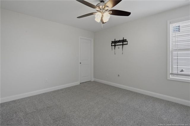 688 Stonebriar Avenue, Raeford, NC 28376
