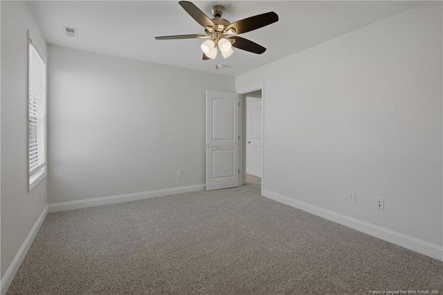 688 Stonebriar Avenue, Raeford, NC 28376