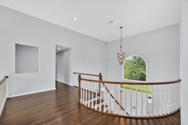 309 Dundee Road, Barrington, IL 60010