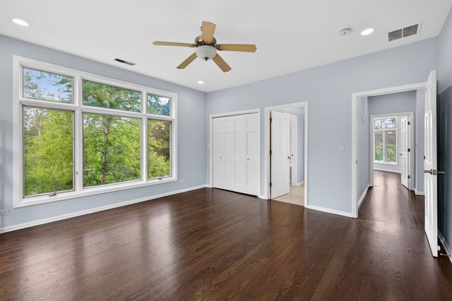 309 Dundee Road, Barrington, IL 60010