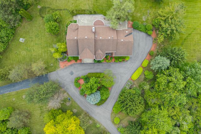 309 Dundee Road, Barrington, IL 60010