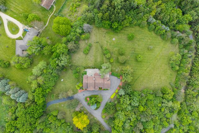 309 Dundee Road, Barrington, IL 60010