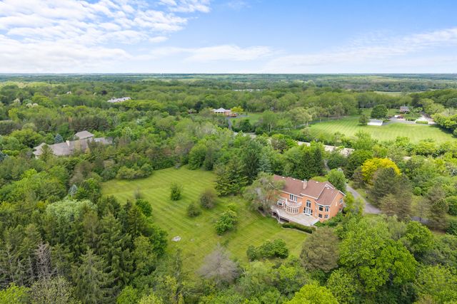 309 Dundee Road, Barrington, IL 60010