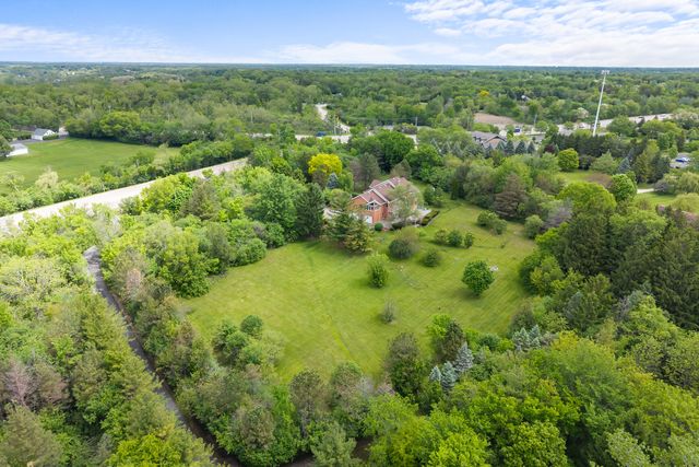 309 Dundee Road, Barrington, IL 60010