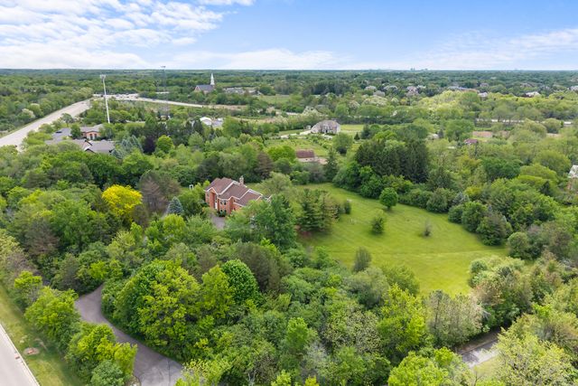 309 Dundee Road, Barrington, IL 60010