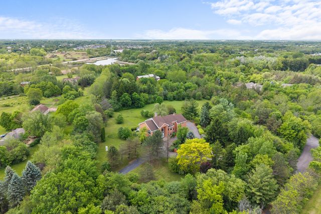 309 Dundee Road, Barrington, IL 60010