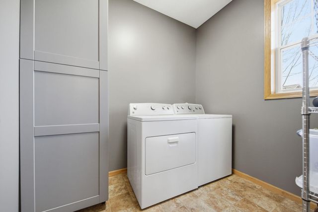 25 Heritage Boulevard, Hudson, WI 54016