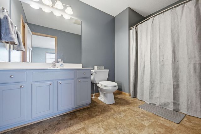 25 Heritage Boulevard, Hudson, WI 54016