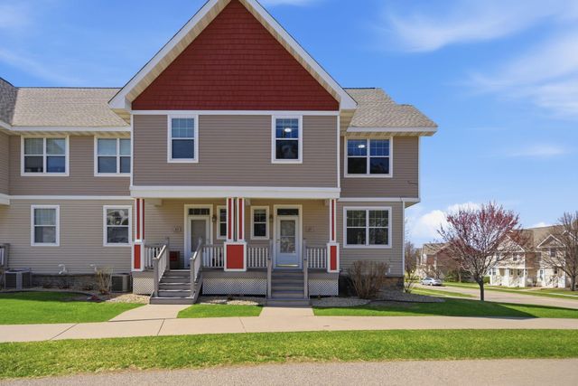 25 Heritage Boulevard, Hudson, WI 54016