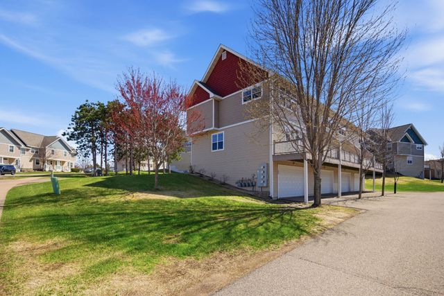25 Heritage Boulevard, Hudson, WI 54016