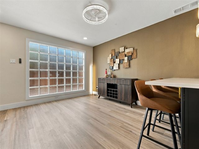 4414 Buena Vista Street 17, Dallas, TX 75205