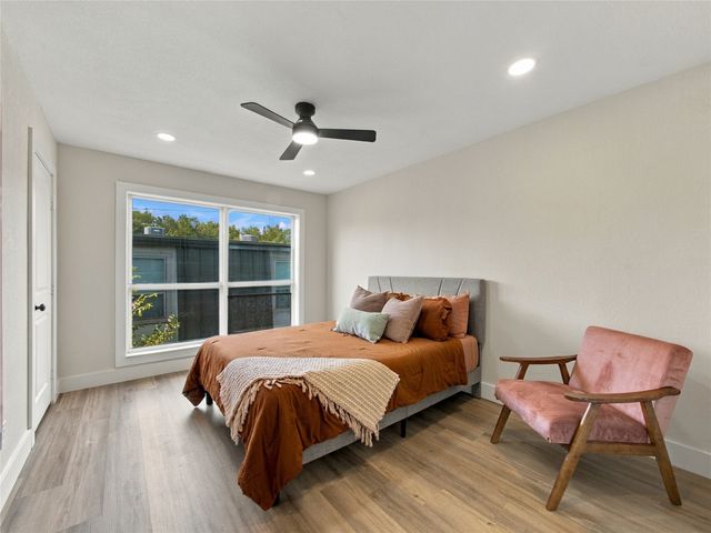 4414 Buena Vista Street 17, Dallas, TX 75205