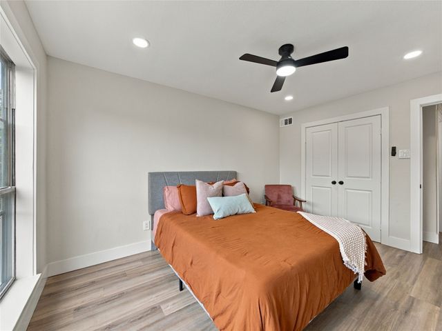 4414 Buena Vista Street 17, Dallas, TX 75205