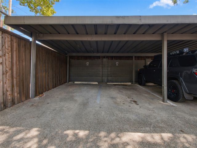 4414 Buena Vista Street 17, Dallas, TX 75205