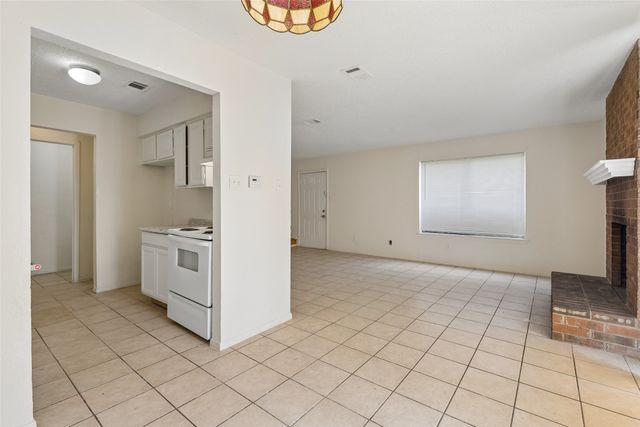 3951 N Garland Avenue 1, Garland, TX 75040