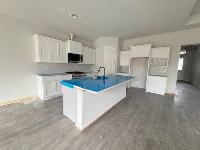 2662 Lady Andrea, Corpus Christi, TX 78415