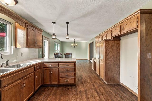 9101 NE 109th Terrace, Kansas City, MO 64157