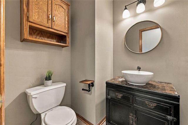 9101 NE 109th Terrace, Kansas City, MO 64157