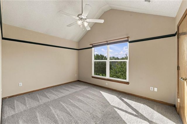 9101 NE 109th Terrace, Kansas City, MO 64157