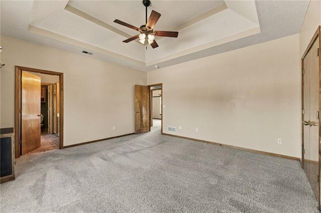 9101 NE 109th Terrace, Kansas City, MO 64157