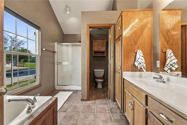 9101 NE 109th Terrace, Kansas City, MO 64157