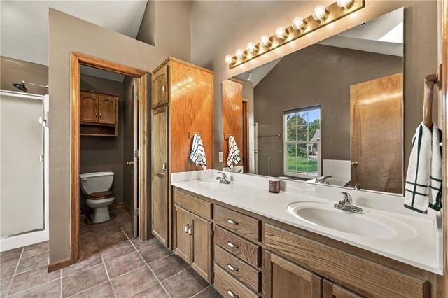 9101 NE 109th Terrace, Kansas City, MO 64157