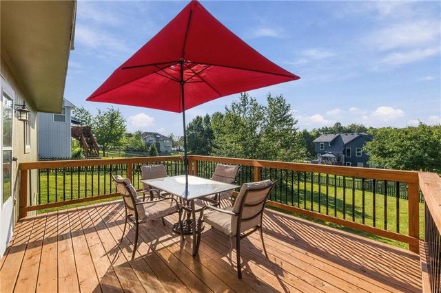 9101 NE 109th Terrace, Kansas City, MO 64157