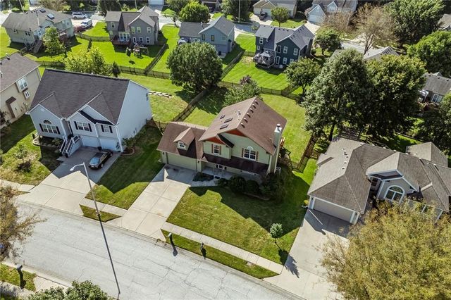 9101 NE 109th Terrace, Kansas City, MO 64157