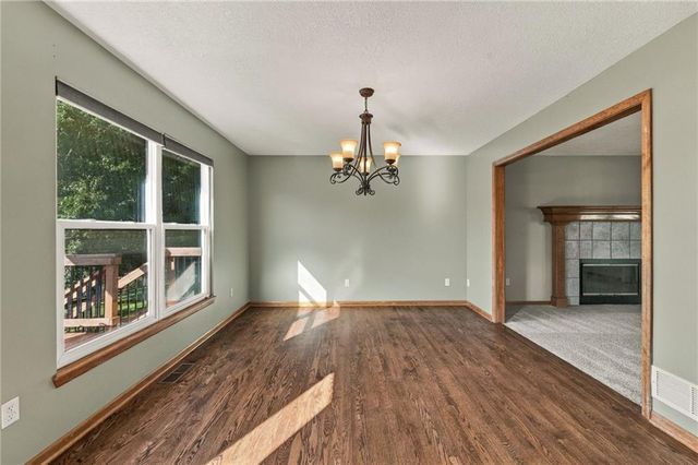 9101 NE 109th Terrace, Kansas City, MO 64157
