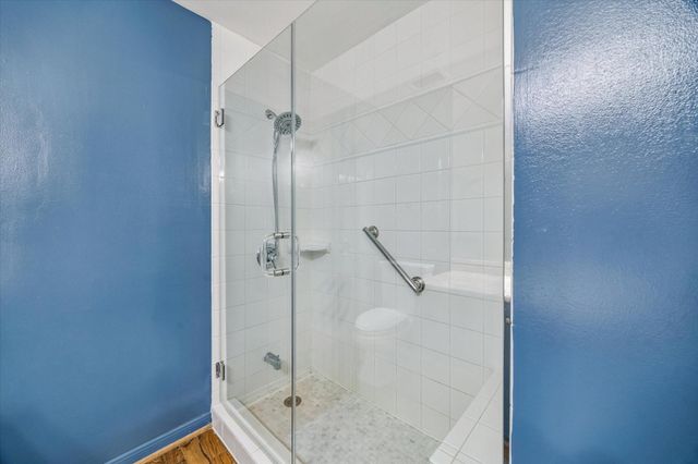 2200 Willowick Road 4D, Houston, TX 77027