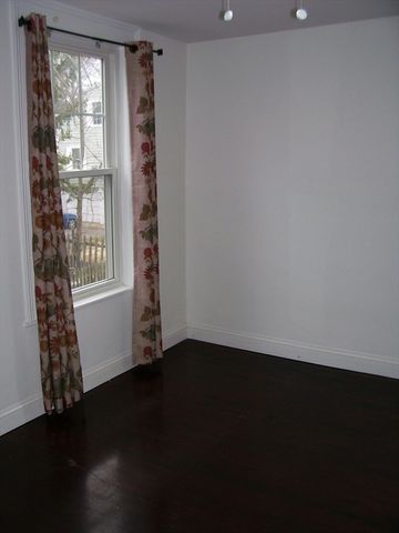 411 Atlantic Ave 411, Marblehead, MA 01945