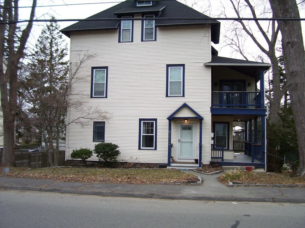 411 Atlantic Ave 411, Marblehead, MA 01945