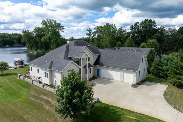 1107 Bundy Drive, Broomfield Twp, MI 48893