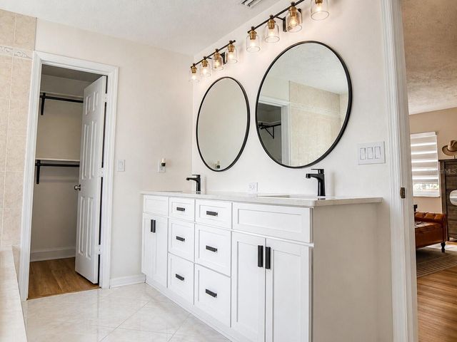 297 N LAKE JESSUP AVENUE, Oviedo, FL 32765