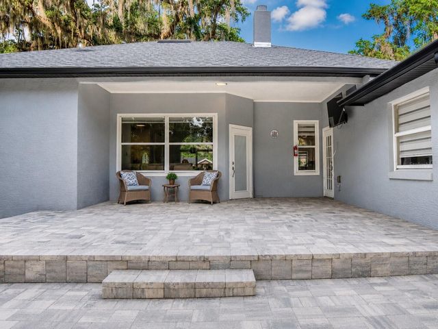 297 N LAKE JESSUP AVENUE, Oviedo, FL 32765