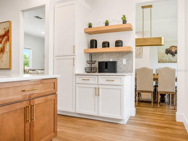 297 N LAKE JESSUP AVENUE, Oviedo, FL 32765