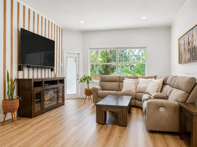 297 N LAKE JESSUP AVENUE, Oviedo, FL 32765