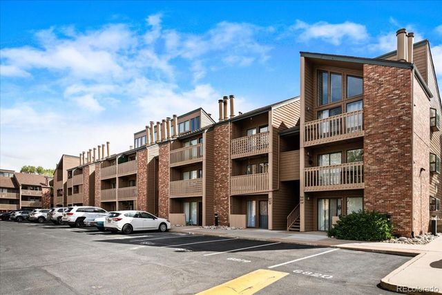 12366 W Nevada Place 305, Lakewood, CO 80228