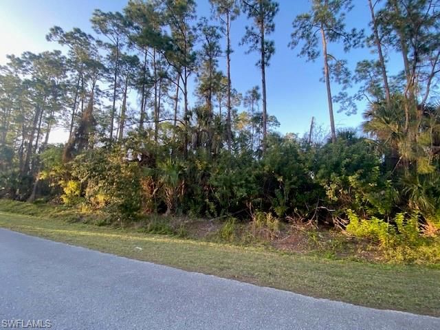 14 AVE SE, Naples, FL 34117