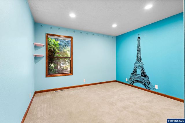 4665 Bradford Lp SE, Salem, OR 97302