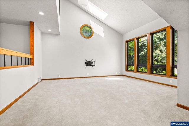 4665 Bradford Lp SE, Salem, OR 97302