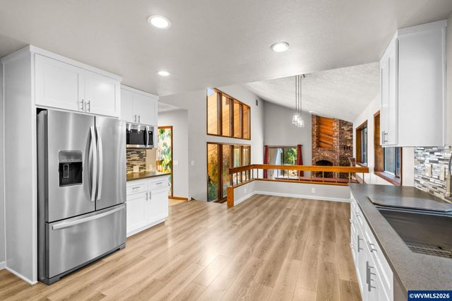 4665 Bradford Lp SE, Salem, OR 97302